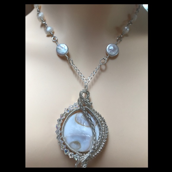 Mother of Pearl Fresh Water Pearls Sterling Silver Necklace- Handcrafted Design - Picture 6 of 10